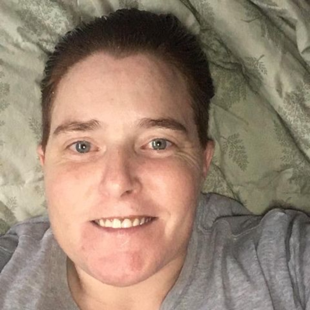 Meet your Posher, Lynlee red